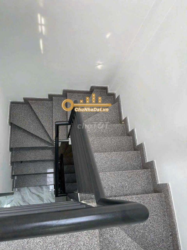 Bán Nhà 4 tầng Hẻm xe hơi Hoàng Hoa Thám, Phú Nhuận ngang 5.8m diện tích 28 m2 dưới 6 – 10 tỷ