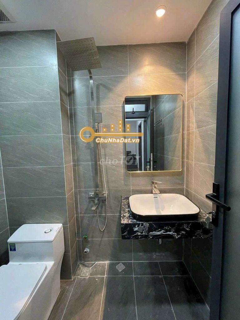 Bán Nhà 4 tầng Hẻm xe hơi Hoàng Hoa Thám, Phú Nhuận ngang 5.8m diện tích 28 m2 dưới 6 – 10 tỷ