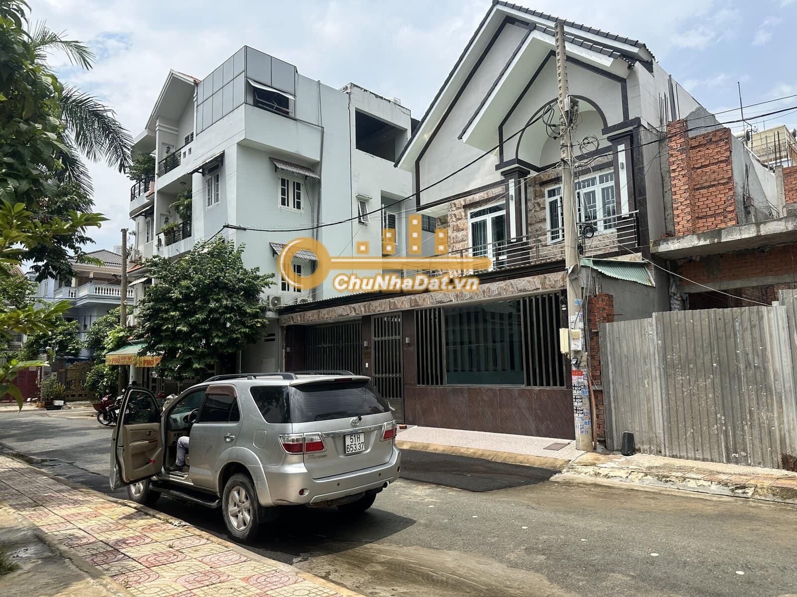 Bán Biệt thự 3 tầng Hẻm xe hơi Bình Lợi, Bình Thạnh ngang 10m hướng Đông Nam