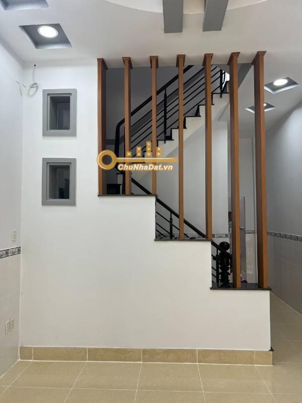 Bán Nhà 4 tầng Mặt tiền 4B, Bình Tân ngang 4m