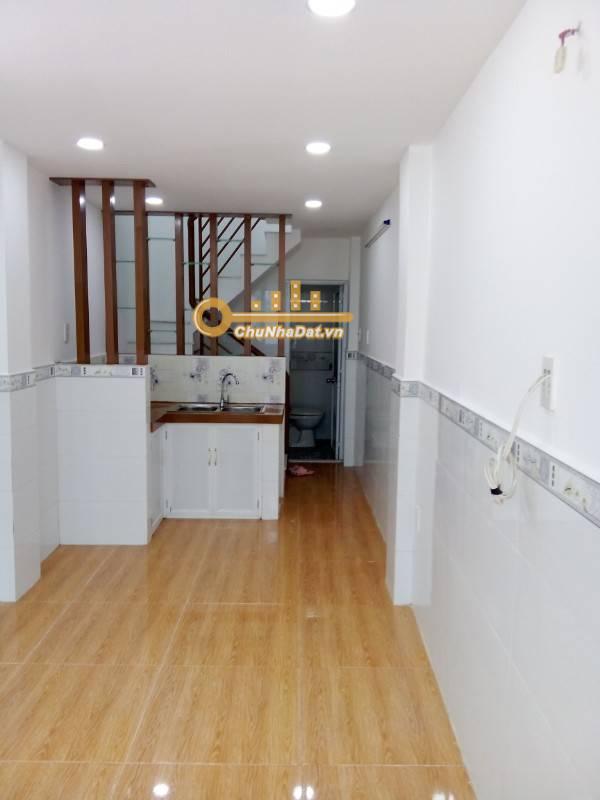 Bán Nhà 2 tầng Hẻm Đinh Tiên Hoàng, Bình Thạnh ngang 2.2m