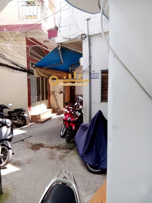 Bán Nhà 2 tầng Hẻm Đinh Tiên Hoàng, Bình Thạnh ngang 2.2m
