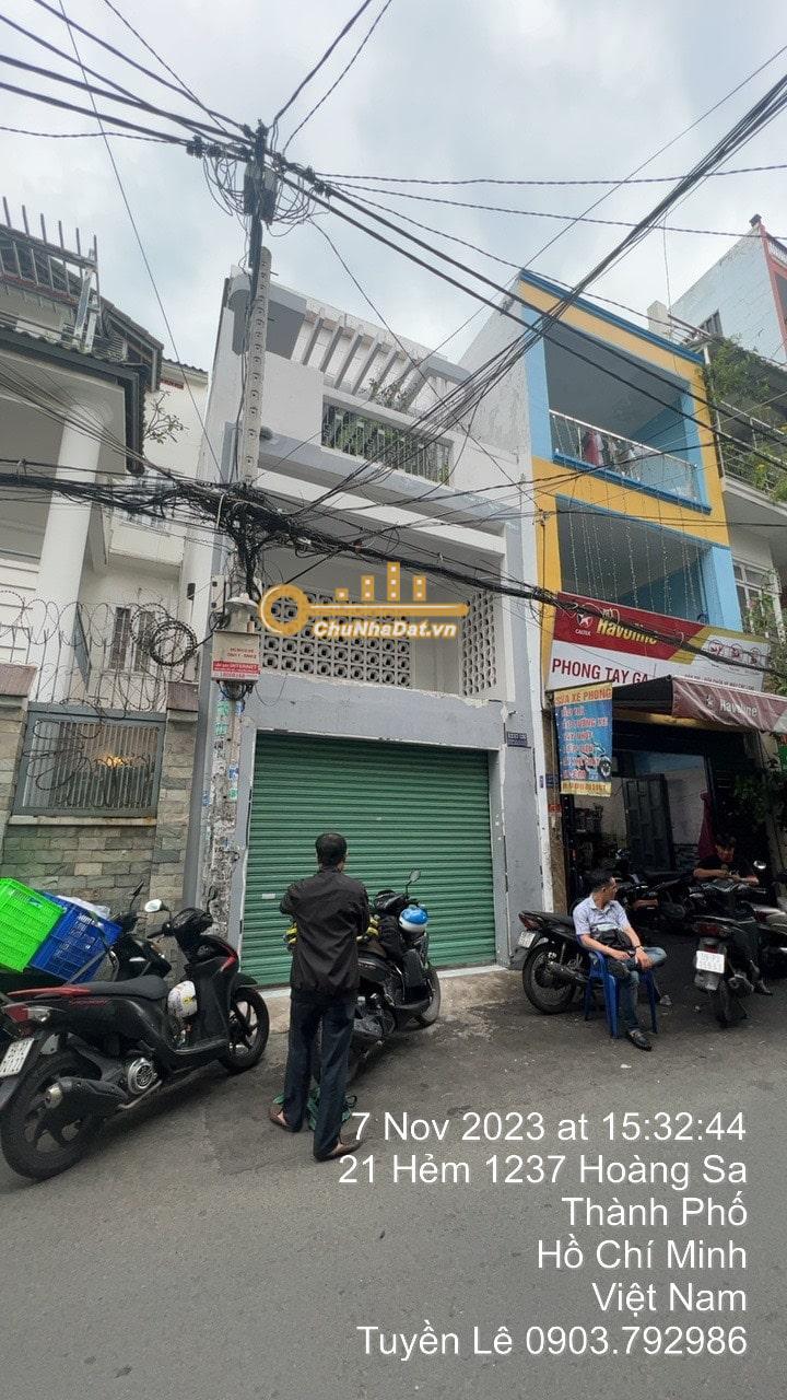 Bán Nhà 3 tầng Hẻm xe hơi Hoàng Sa, Tân Bình ngang 3.8m diện tích 7 m2 hướng Đông