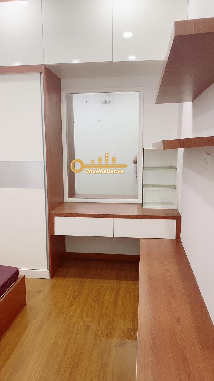 Bán Nhà 3 tầng Hẻm xe hơi Phạm Văn Hai, Tân Bình ngang 3.9m diện tích 70 m2 hướng Đông Nam