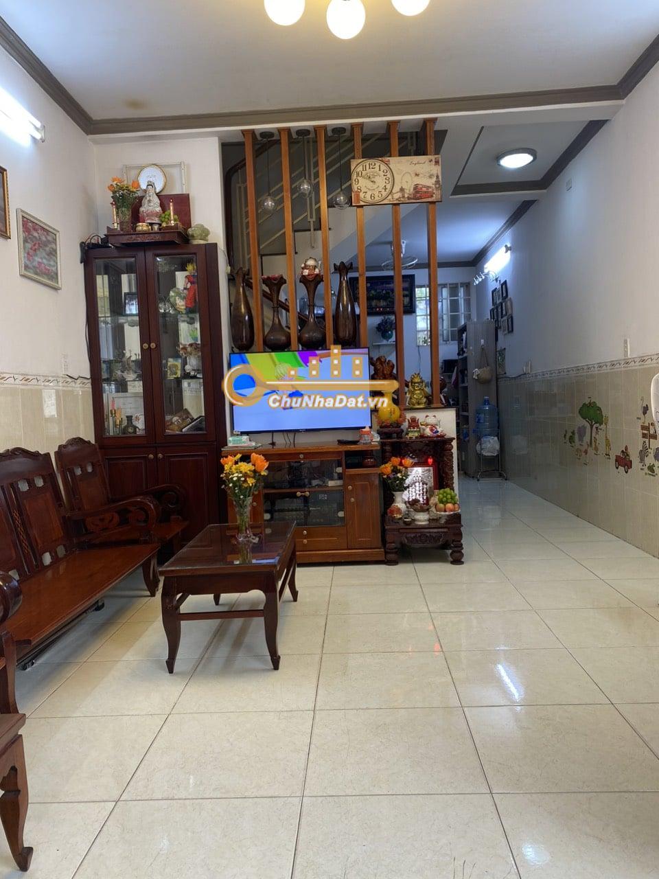 Bán Nhà 2 tầng Hẻm Lê Tấn Quốc, Tân Bình ngang 4m