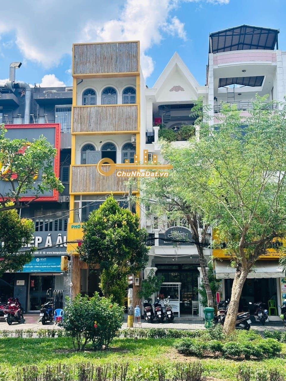 Bán Toà nhà 4 tầng Mặt tiền Phan Xích Long, Phú Nhuận ngang 4m diện tích 80 m2 dưới 30 – 40 tỷ