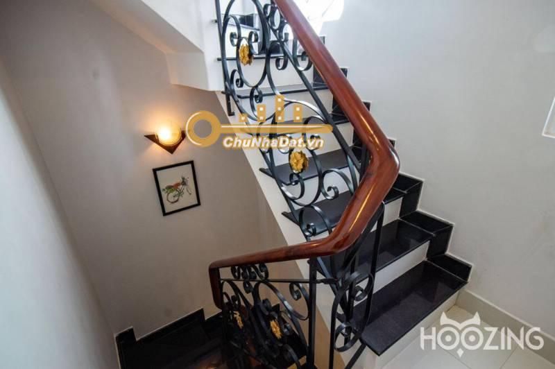 Bán Nhà 5 tầng Hẻm Nguyễn Cảnh Chân, Q.1 ngang 3.1m
