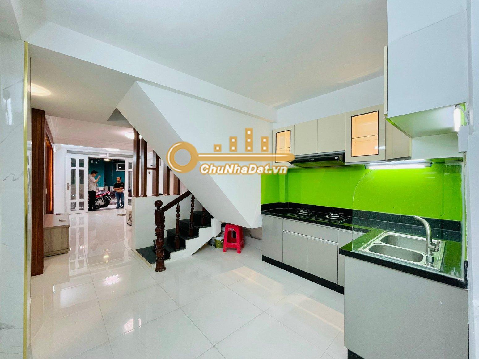 Bán Nhà 2 tầng Hẻm xe hơi Quốc Lộ 13, Bình Thạnh ngang 3.45m hướng Đông Bắc