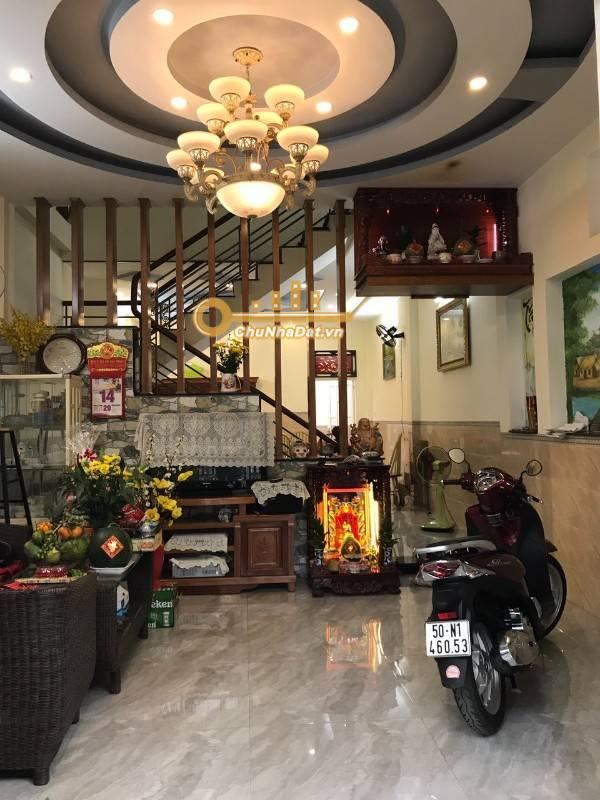 Bán Nhà 4 tầng Hẻm xe hơi Hương lộ 2, Bình Tân ngang 5m