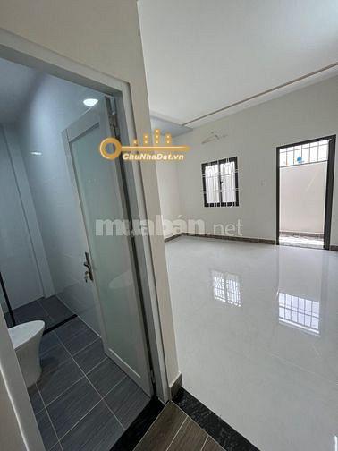 Bán Nhà 2 tầng Hẻm xe hơi Chiến Lược, Bình Tân ngang 4m