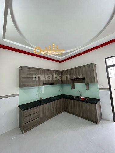 Bán Nhà 2 tầng Hẻm xe hơi Chiến Lược, Bình Tân ngang 4m