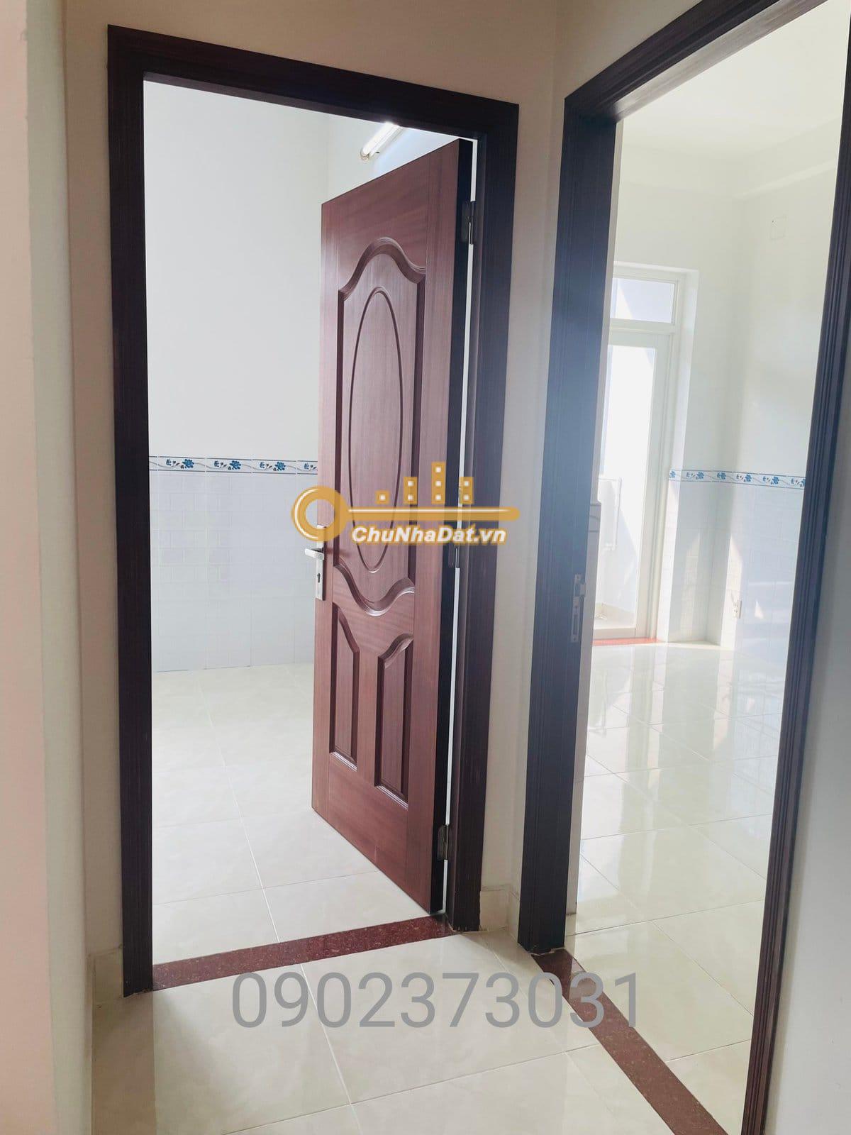 Bán Nhà 4 tầng Mặt tiền Cao Đạt, Q.5 ngang 5.9m hướng Tây Bắc