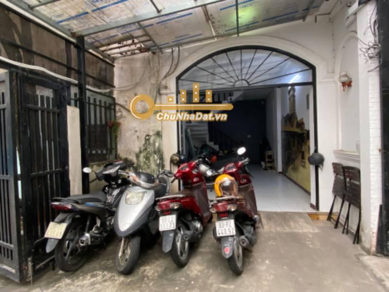Bán Nhà 4 tầng Hẻm xe hơi Trần Đình Xu, Q.1 ngang 3.6m hướng Đông Bắc