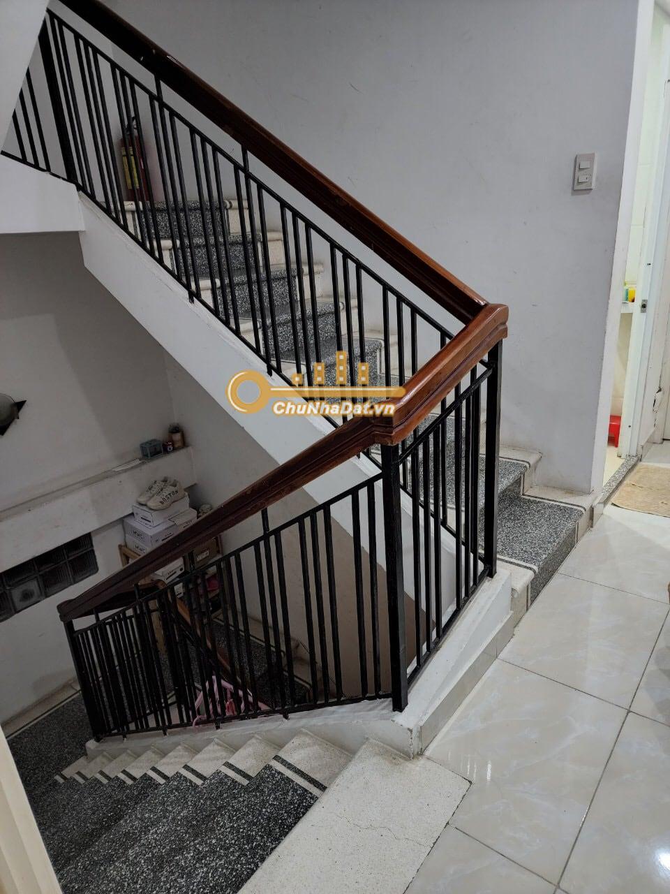 Bán Nhà 6 tầng Hẻm Nguyễn Thông, Q.3 ngang 4.2m