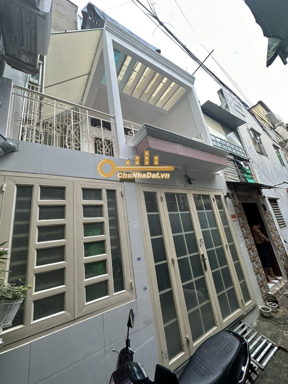 Bán Nhà 3 tầng Hẻm Đinh Tiên Hoàng, Bình Thạnh ngang 4m hướng Đông Nam