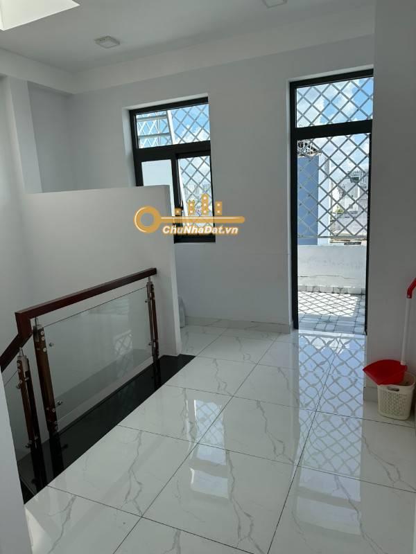 Bán Nhà 4 tầng Hẻm xe hơi Bùi Tư Toàn, Bình Tân ngang 4m