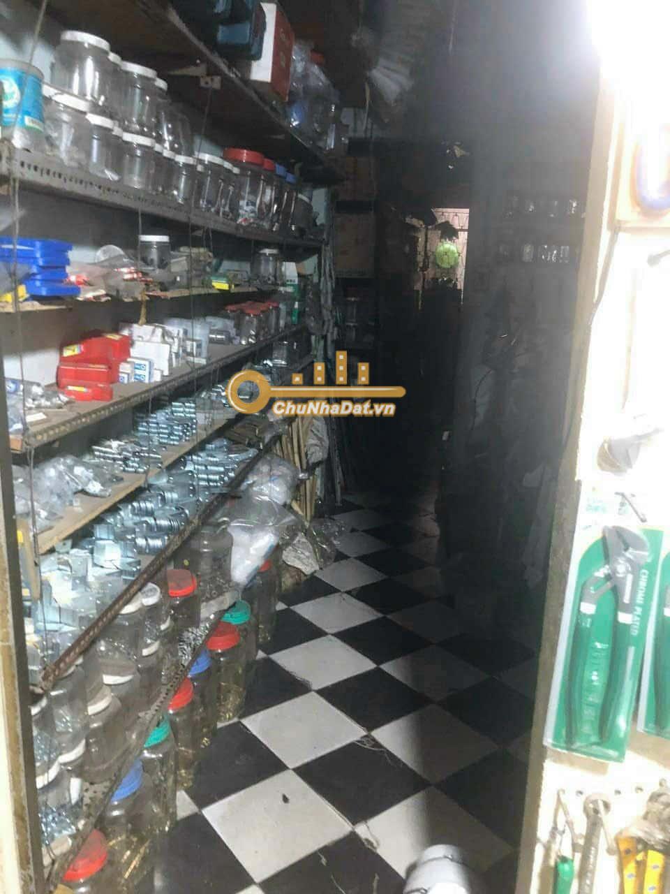 Bán Nhà 2 tầng Mặt tiền Hồng Hà, Tân Bình ngang 4.3m diện tích 80 m2 hướng Tây Bắc