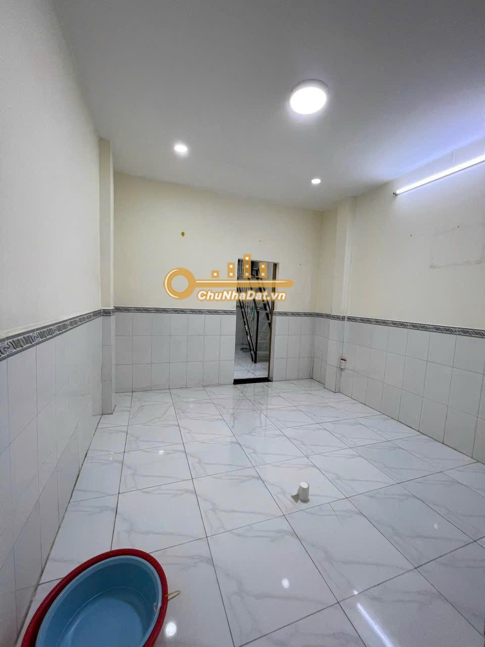 Bán Đất, nhà cấp 4 2 tầng Hẻm xe hơi Hoàng Hoa Thám, Phú Nhuận ngang 3m