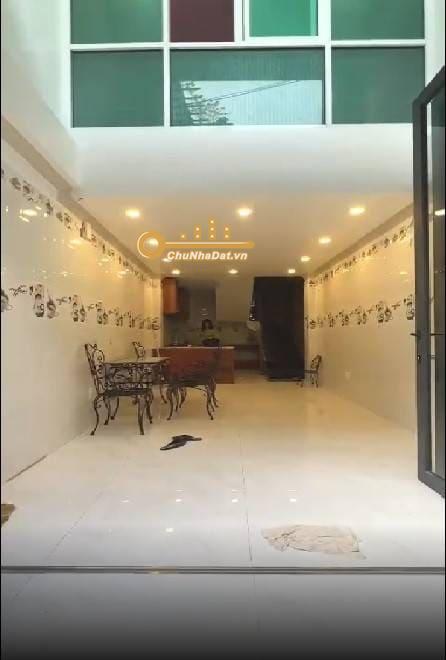 Bán Nhà 6 tầng Hẻm Nguyễn Trãi, Q.5 ngang 3.25m hướng Đông Nam