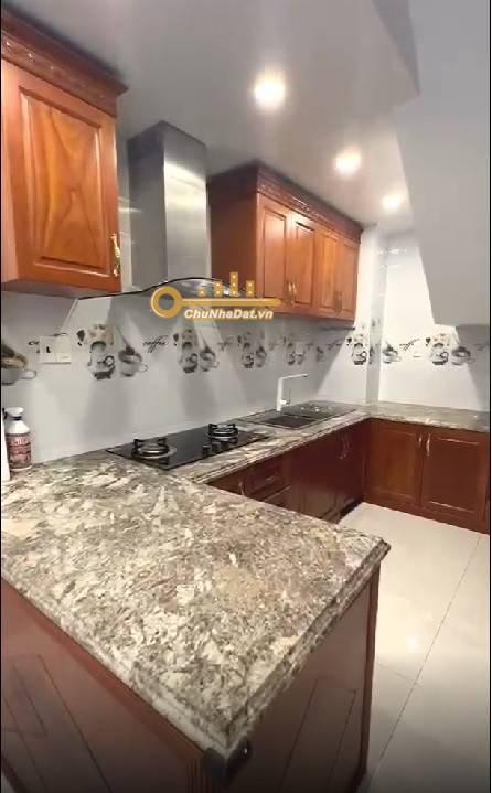 Bán Nhà 6 tầng Hẻm Nguyễn Trãi, Q.5 ngang 3.25m hướng Đông Nam
