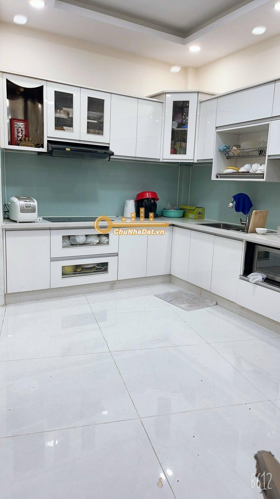 Bán Nhà 2 tầng Hẻm Nguyễn Kiệm, Phú Nhuận ngang 4.6m hướng Bắc