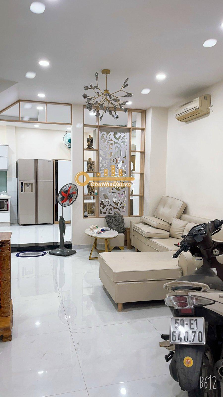 Bán Nhà 2 tầng Hẻm Nguyễn Kiệm, Phú Nhuận ngang 4.6m hướng Bắc