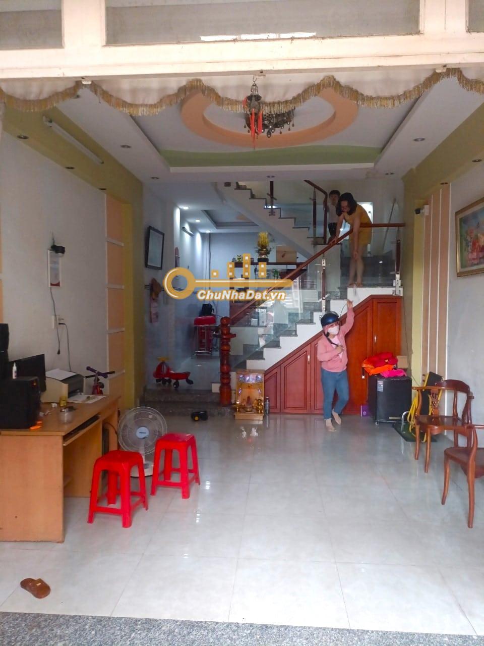 Bán Nhà 3 tầng Hẻm xe hơi Đường Số 8, Bình Tân ngang 5.07m diện tích 71 m2 hướng Tây