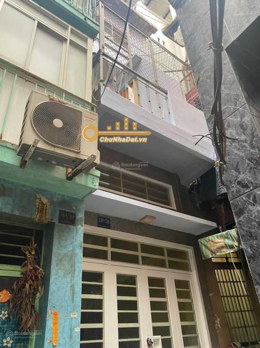 Bán Nhà 4 tầng Hẻm Cô Giang, Q.1 ngang 2.5m