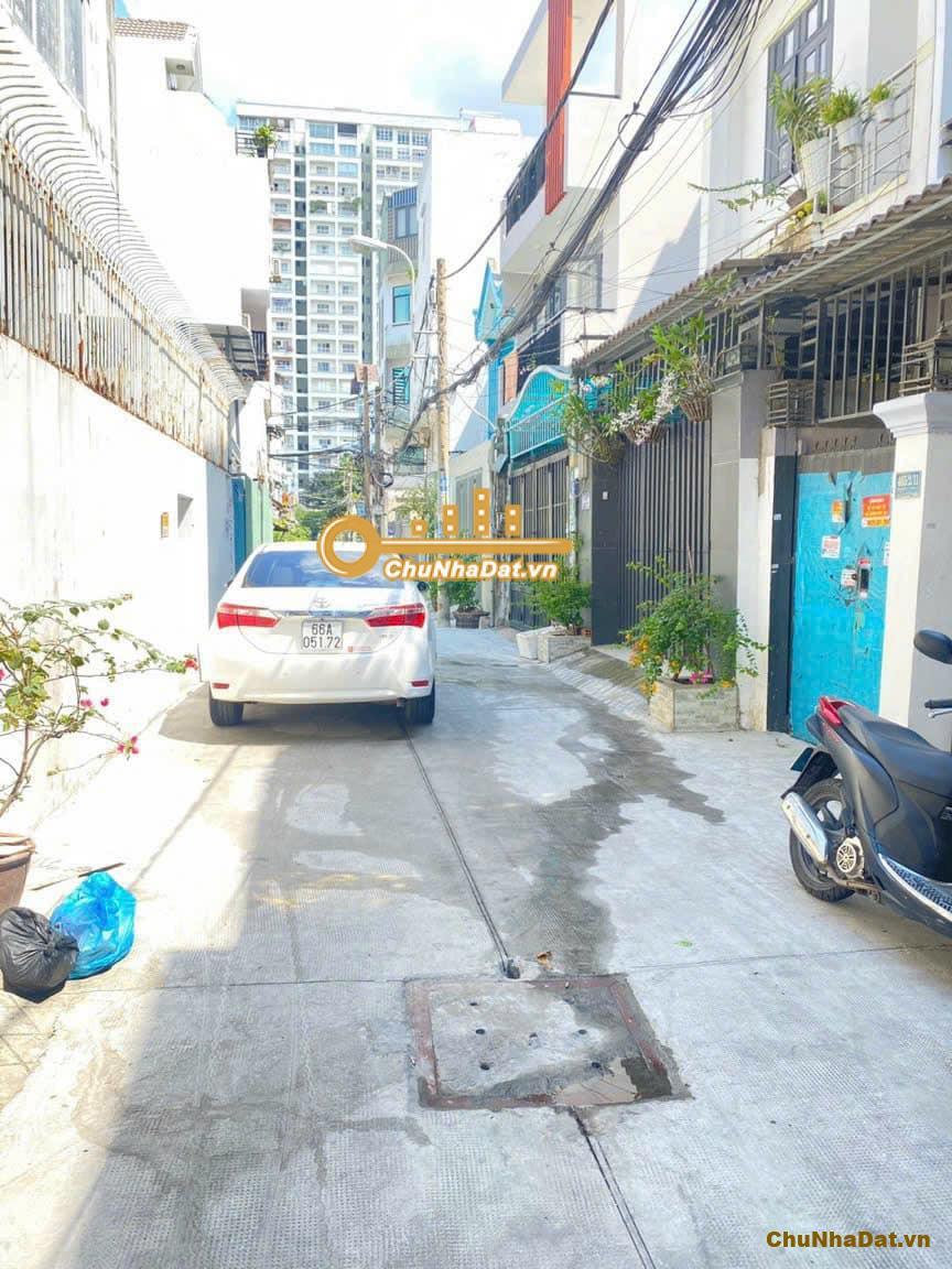 Bán nhà hẻm xe hơi 5m Trần Xuân Soạn Quận 7 – 3 lầu – 3 phòng giá 5,5 tỷ