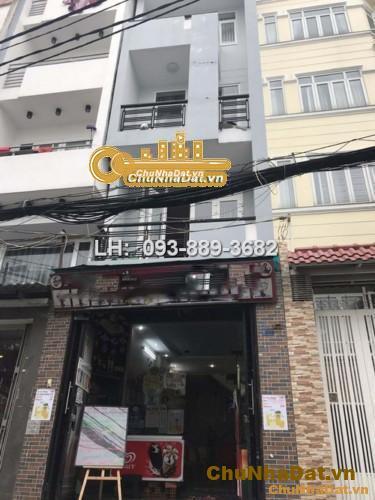Nhà bán gấp hẻm oto đậu Nguyễn Trãi, Quận 1 – 4×16 – 3 lầu
