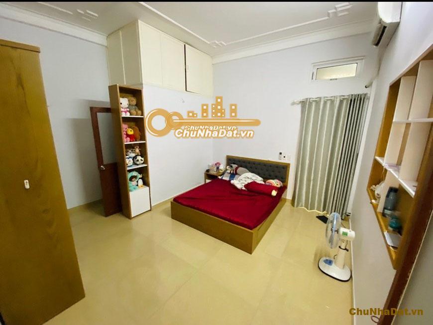 Bán nhà hẻm oto ngang gần 6m Trần Bình Trọng P3 Q5 – 110 m2 – 3 tầng