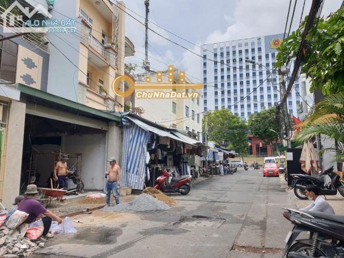 Bán Nhà Góc 2 mặt tiền Nguyễn Trãi, Q.1 ngang 5m dưới 20 – 25 tỷ